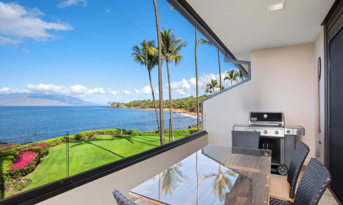 Wailea Condo | Makena Surf F207 Beachfront Resort