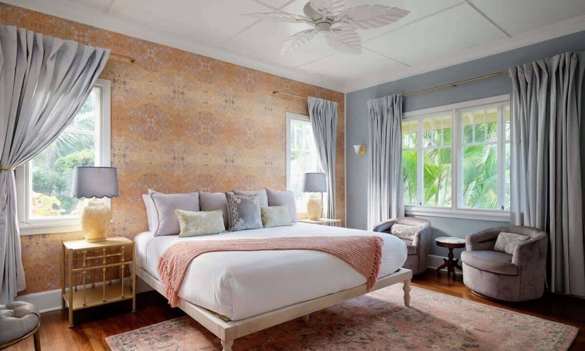 Wailuku House | Mamane Suite - Historic charm and views