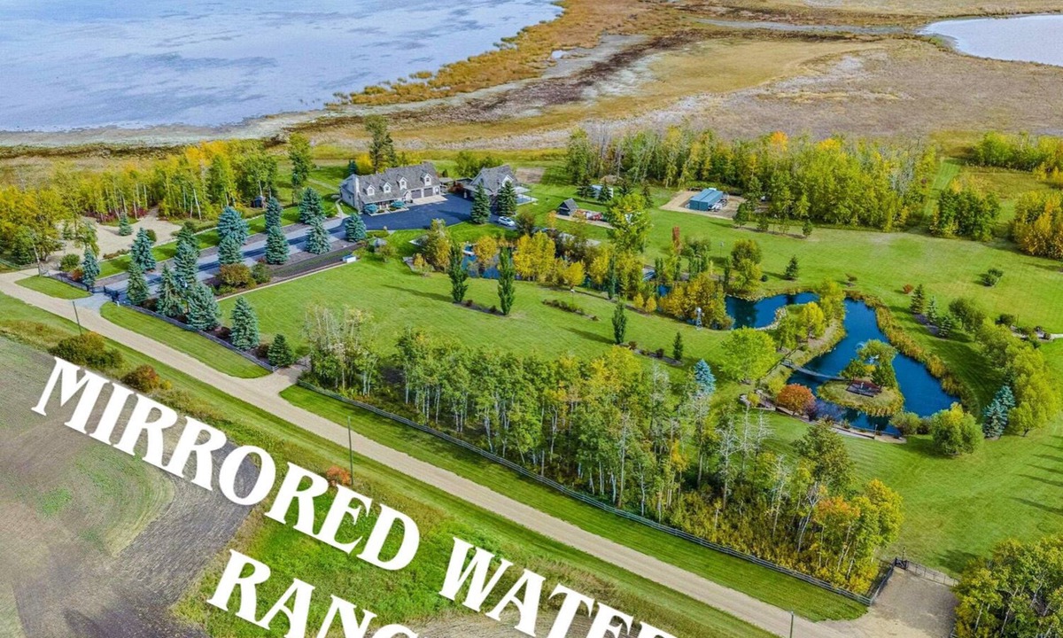 Calgary-Edmonton Corridor Cabin | Mirrored Waters Ranch Cabin