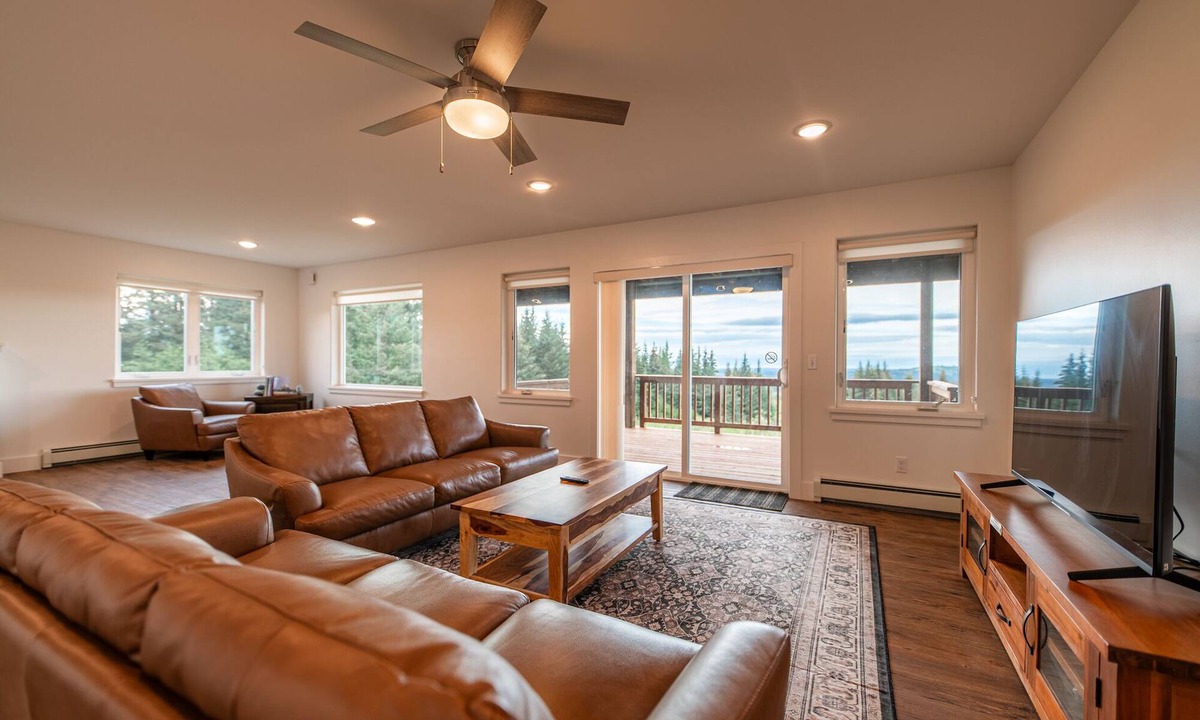 Diamond Ridge House | Misty Ridge ·Modern Home with mountain views, managed by Baycrest Lodge