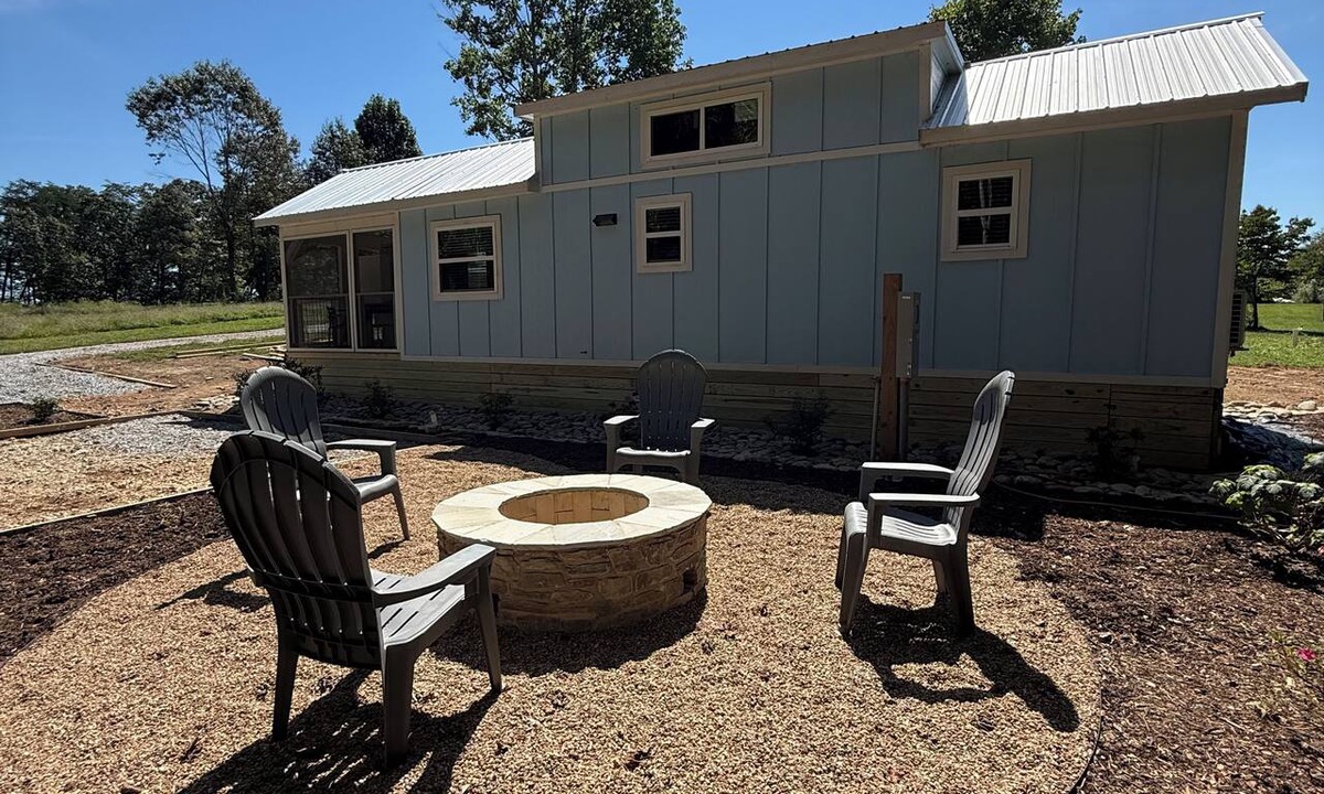 Mills River Cottage | Modern 2BR tiny house, fully furnished, pavilion, firepit.