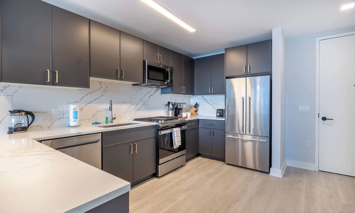 New Rochelle Apartment | Modern Apt with Indoor Pool