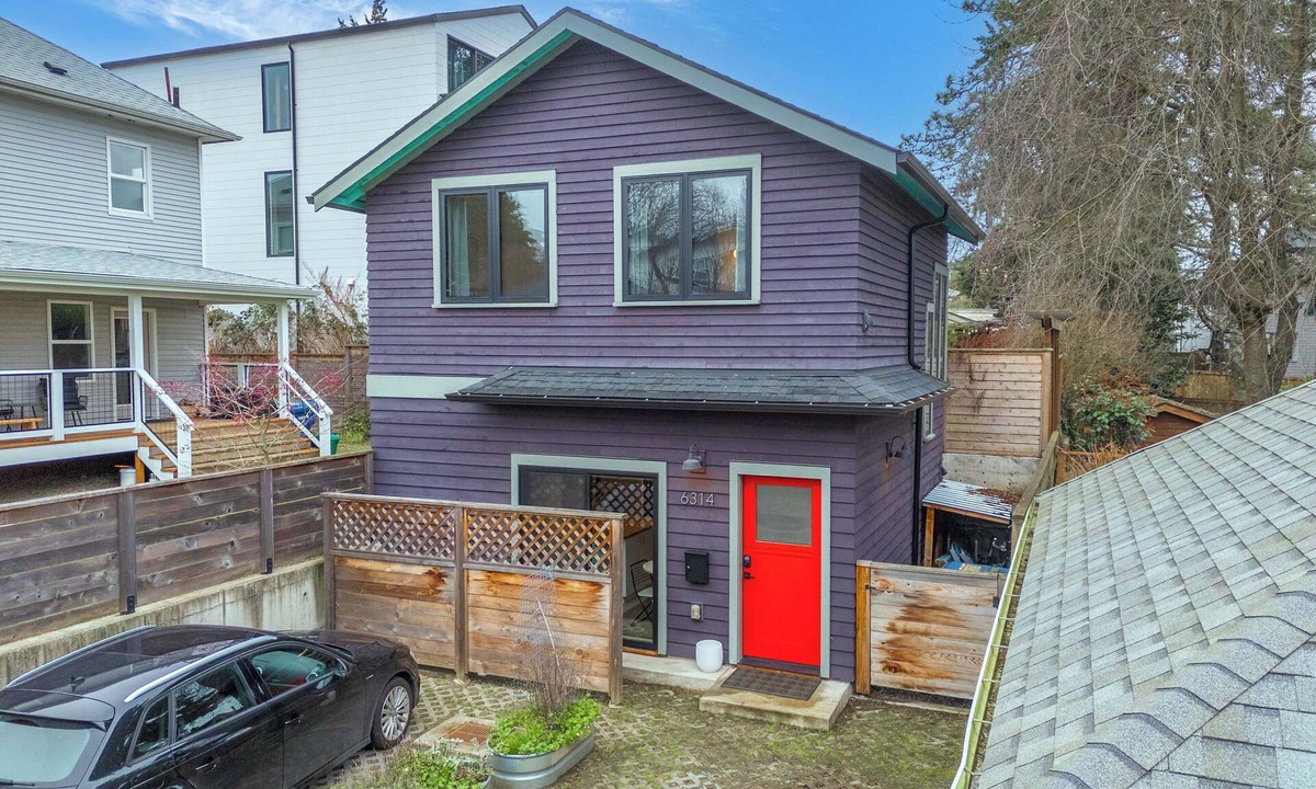 West Woodland House | Modern Home in Ballard - Workspace and EV Parking