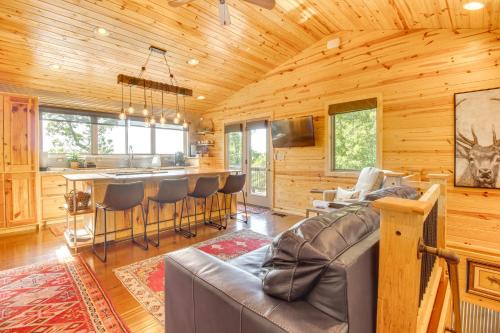 Mountain Home House | Mountain Home Cabin Rental w/Fire Pit!