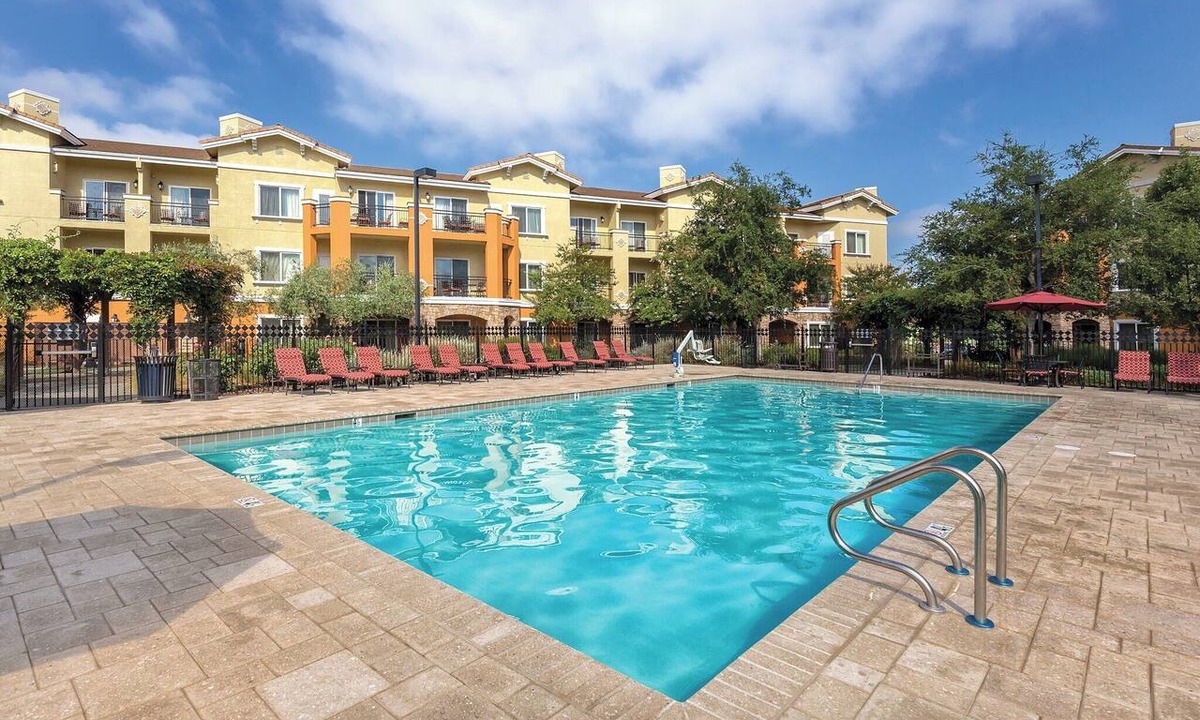 Napa Apartment | Napa Valley | Napa Wine Getaway | Pool & Hot Tub