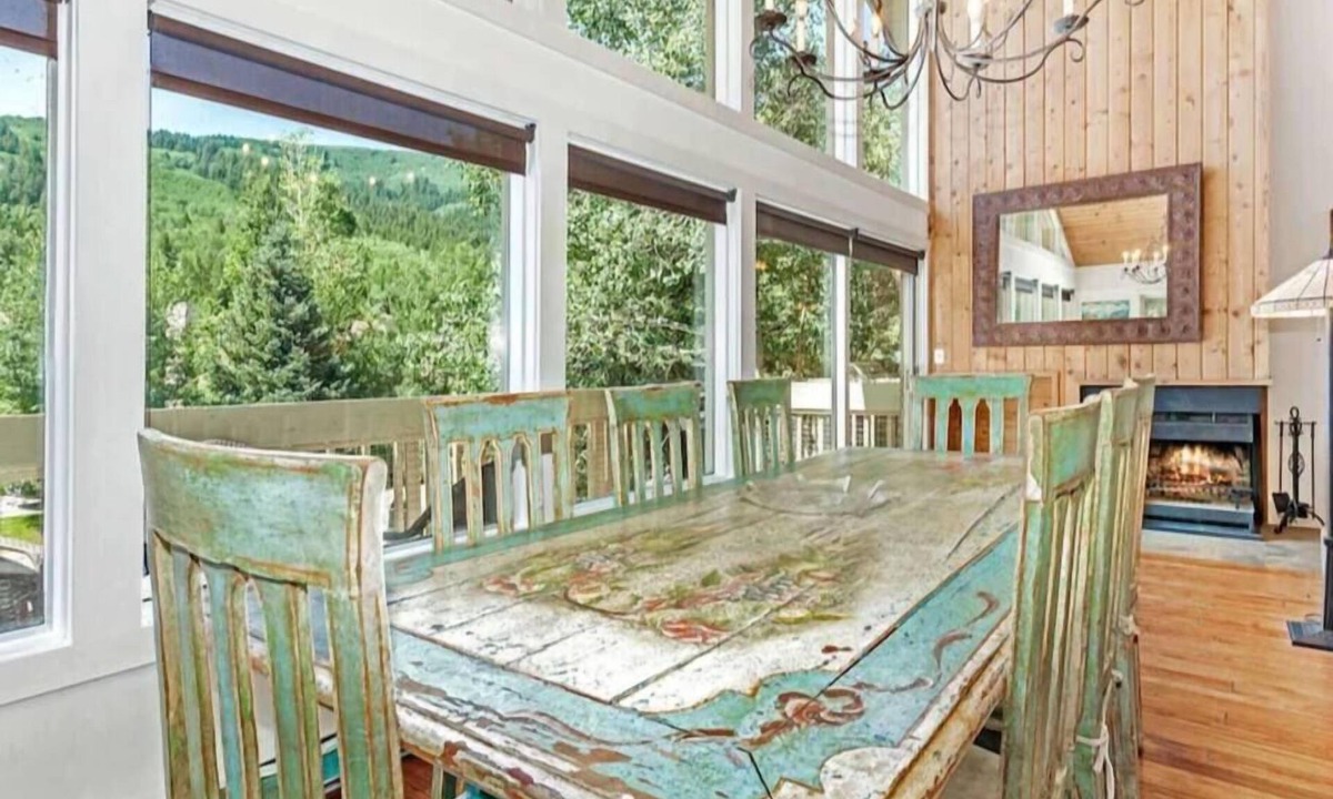 Eagle-Vail House | New! Airy Home with Mountain Views & Private Hot Tub & Deck w/Beautiful Views.