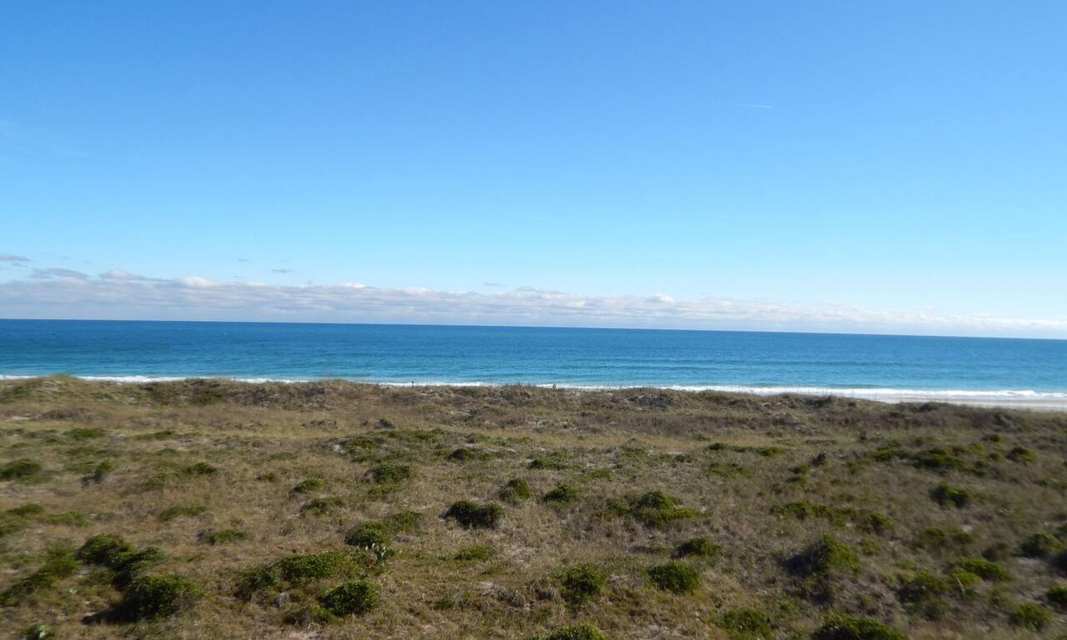 Shell Island Condo | Ocean Dune. A Bright and Beachy! Ocean Front Condo at Dune Ridge