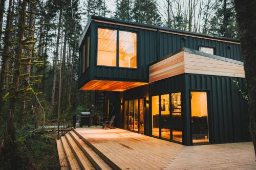 Monroe House | Pacific Bin - Hot Tub, Secluded Forest Getaway