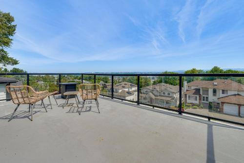 Highland Park House | Panoramic Views! Hilltop Haven 6 Mi to Lumen Field