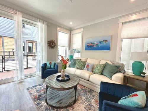 River District House | Paradise at The Cove Riverwalk Villas