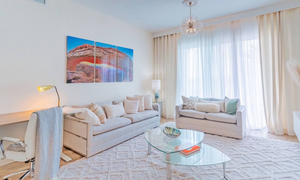 Lantana Condo | Paradise Deluxe 2bd
