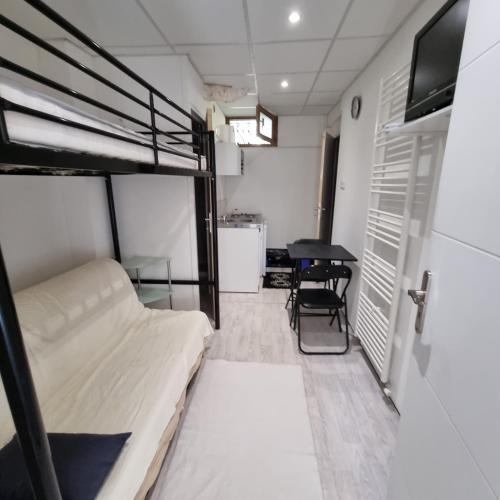 Massignieu-de-Rives Apartment | Petit studio 19m2