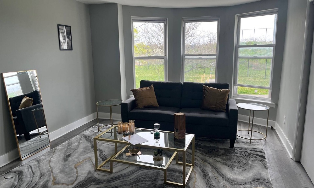 Brewerytown House | Prime Location Philadelphia Apartment