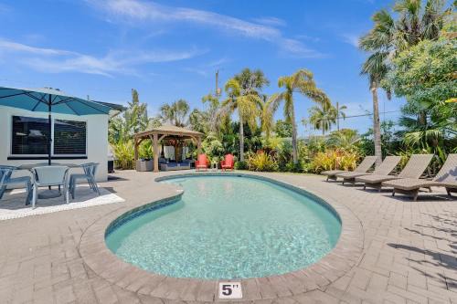 Wilton Manors Villa | Private Oasis w/Heated Pool(Complimentary) - Wilton Dr & Beach