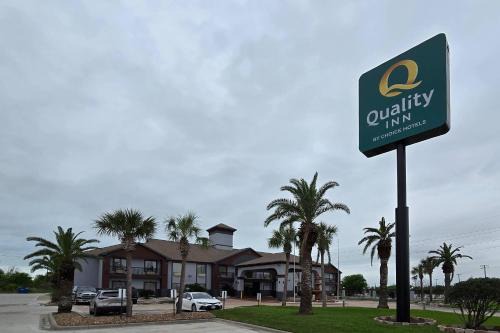 Ingleside Hotel | Quality Inn Ingleside - Corpus Christi