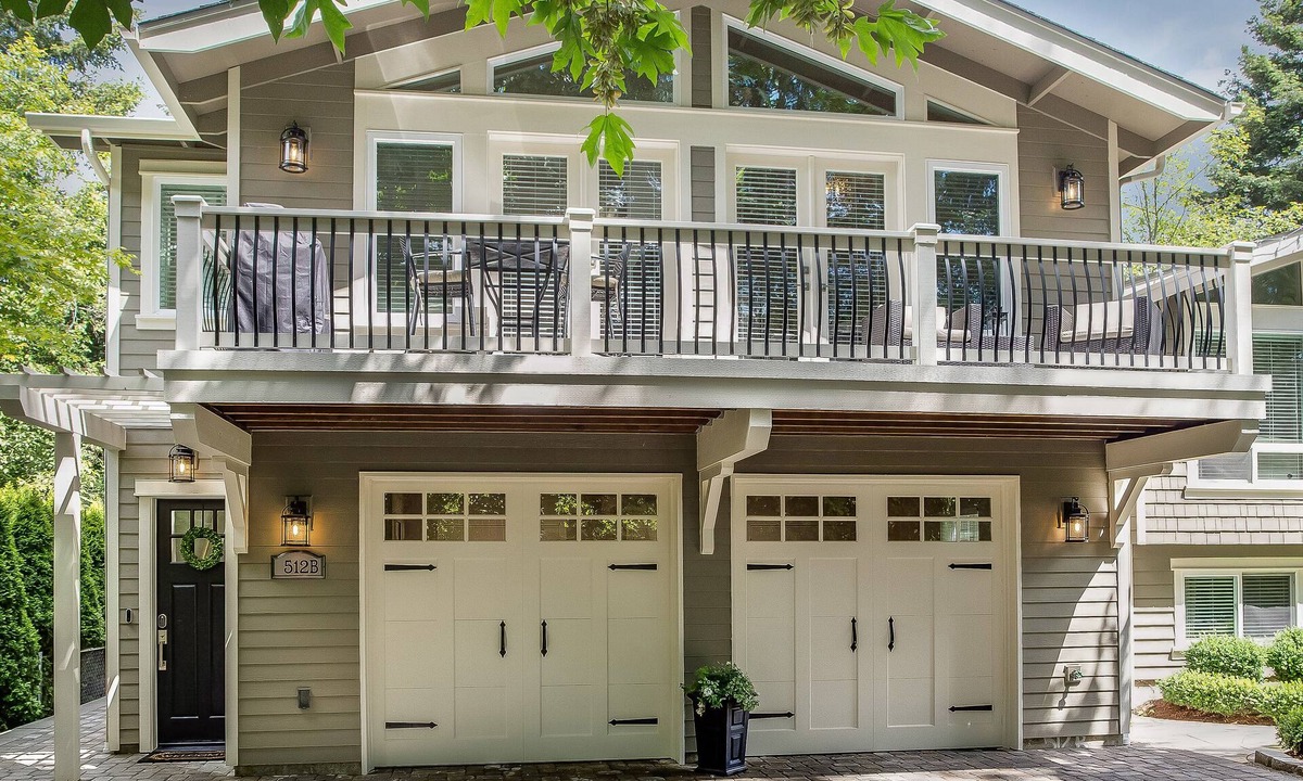 Norkirk Cottage | Quiet Carriage House Charmer NEW KING BED