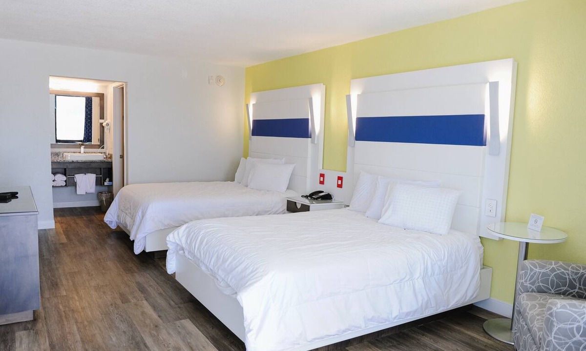 St. Augustine Beach Hotel | Regency Inn & Suites