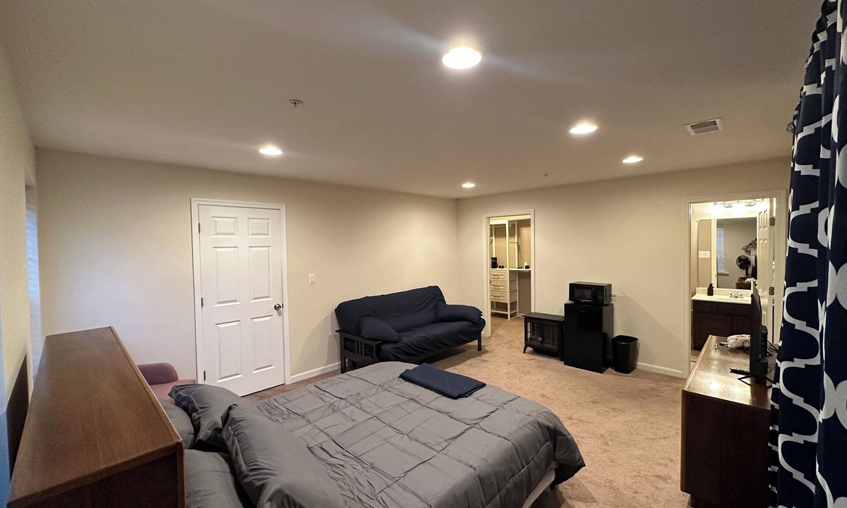 Bel Air House | Restful Non-Shared Basement Suite In Harford MD