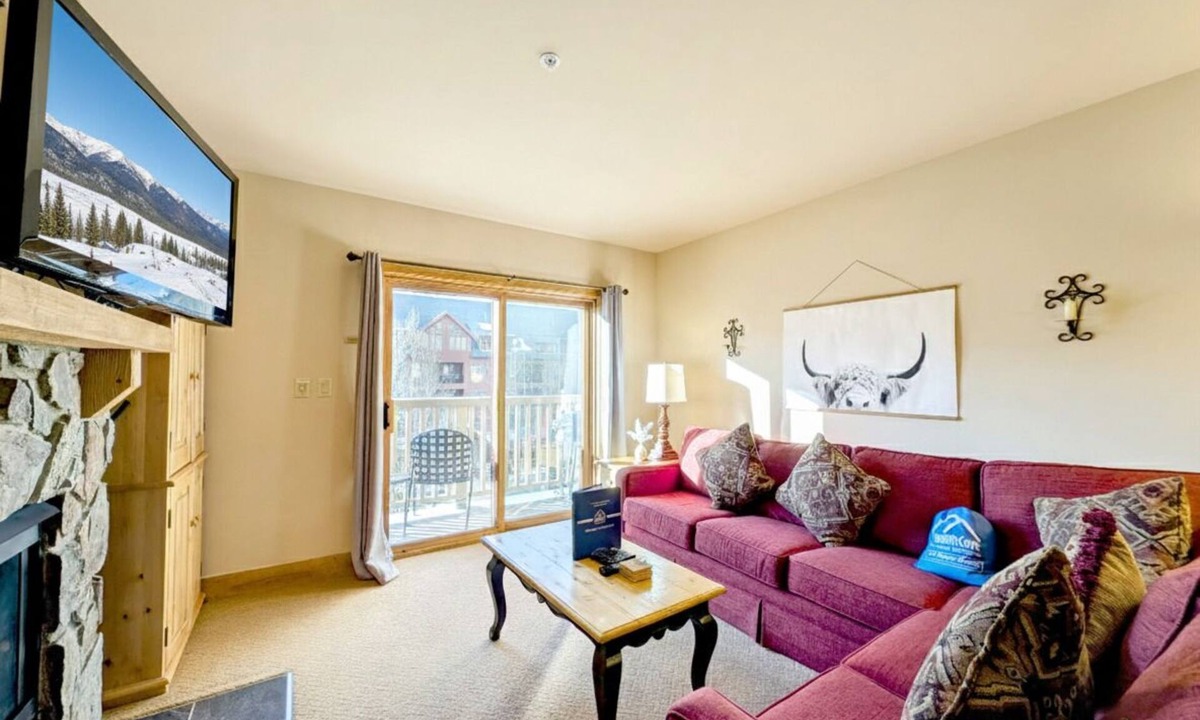 Montezuma Condo | River Run Condo, Walk to Shops, Pool/Hot Tub