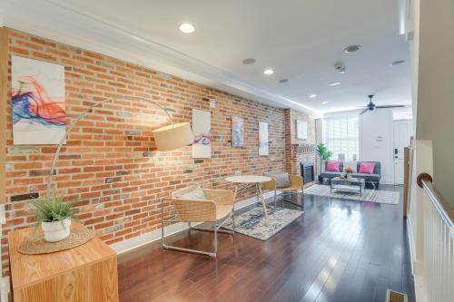 Canton House | Rooftop Patio w/View: Baltimore Retreat