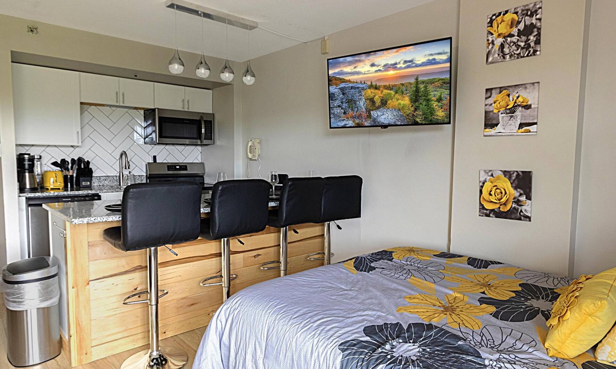 Snowshoe Condo | SC 2204: The Elevated Escape – Luxe Living Above the Clouds