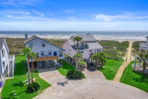 Pointe San Luis House | Secluded beachfront house with gorgeous ocean views