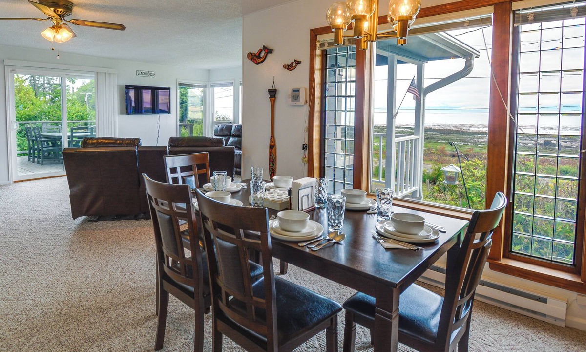 Sekiu House | Seiku Vacation Rental w/Deck & Ocean Views
