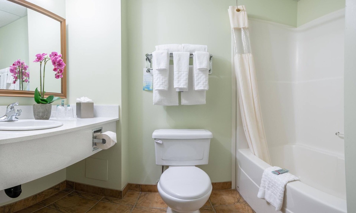 Southeast Calgary Hotel | Service Plus Inns and Suites Calgary