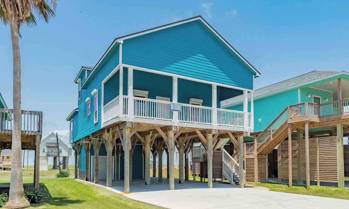 San Luis House | Shorely Blessed - Sun & Fun is a Shore Thing!