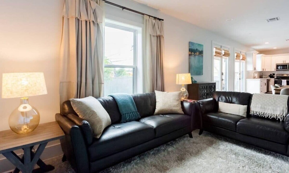 Seventh Ward House | Sleek and Stylish Abode in Vibrant Neighborhood