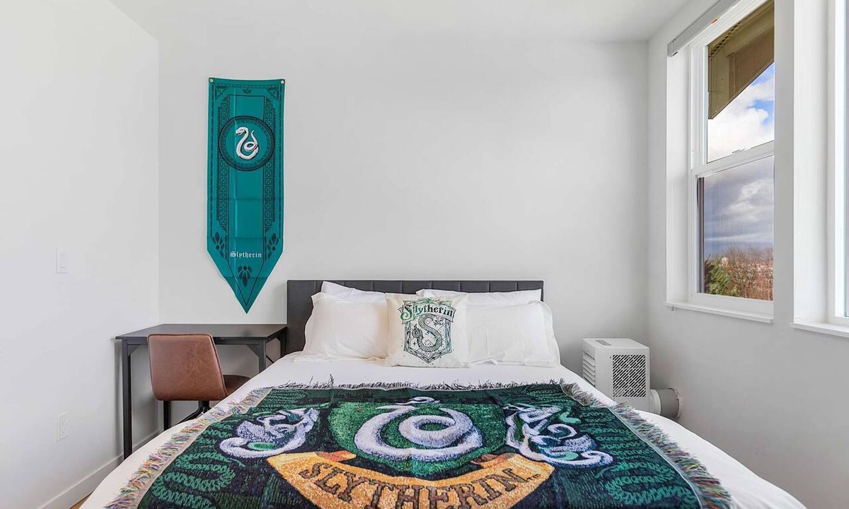 East Queen Anne Apartment | Slytherin's Secret Chamber Sweet Suite
