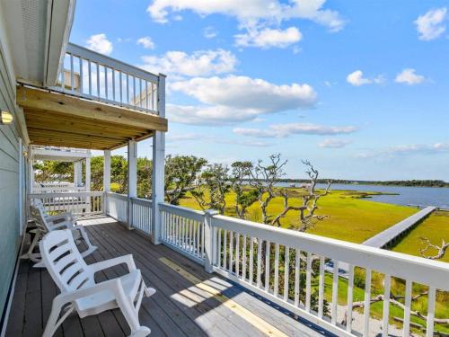 Ocean City Beach House | Sound Sister, North Topsail Beach