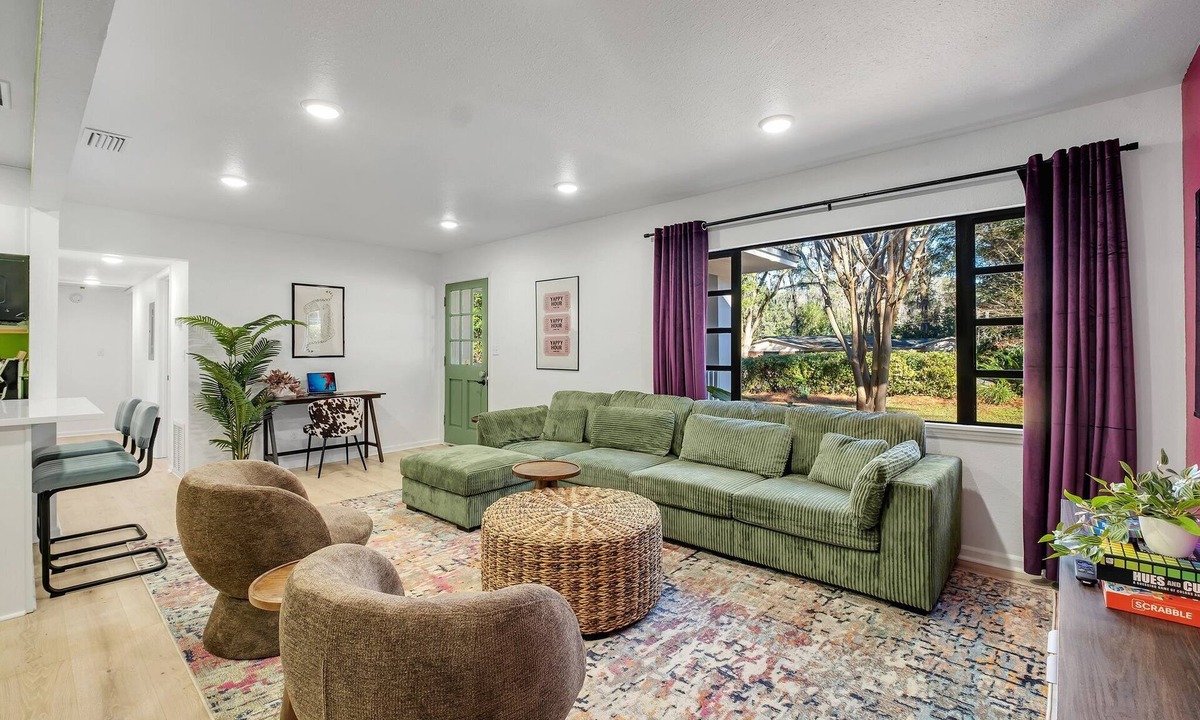 Tallahassee House | Spacious 4BD - Central Stay w/Backyard & Games