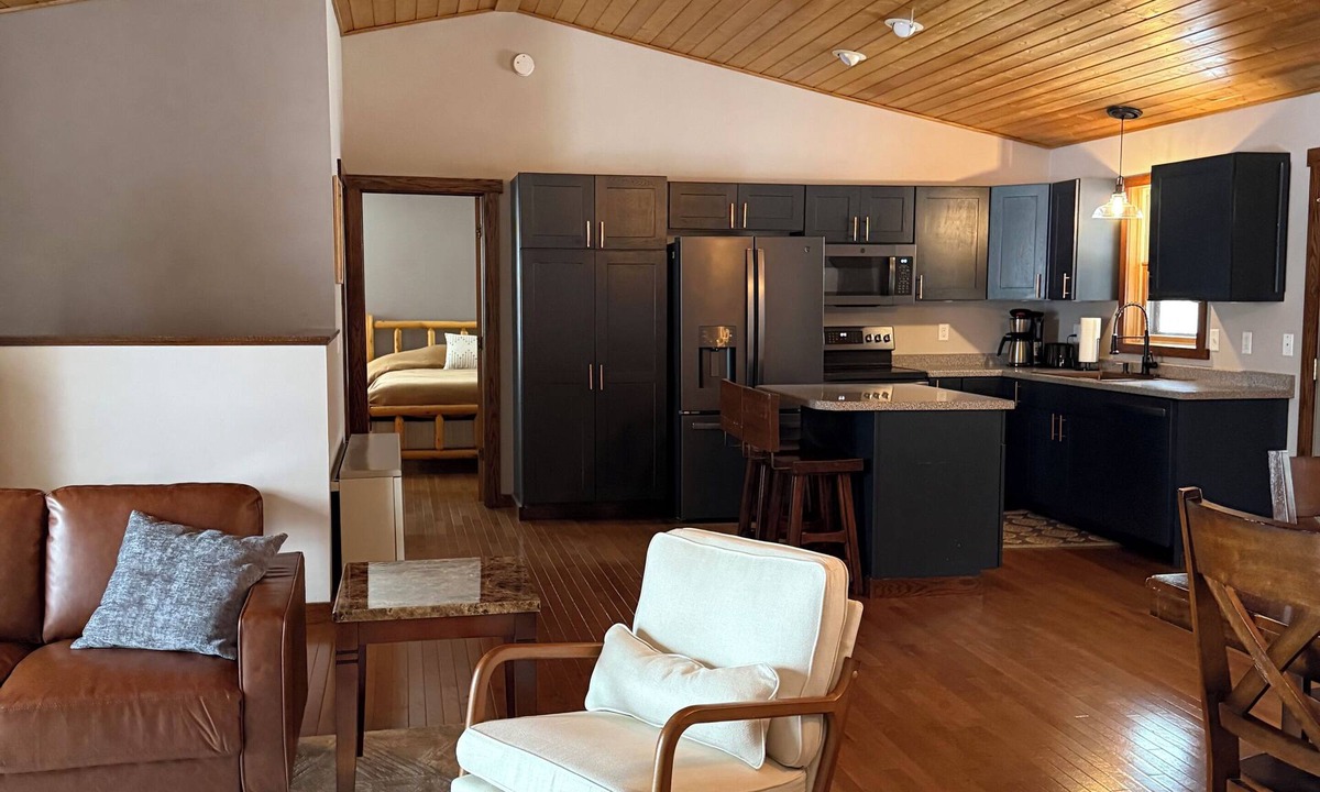 Nevis Cabin | Spacious 5BR Cabin on 6th Crow Wing Lake Near Nevis, MN
