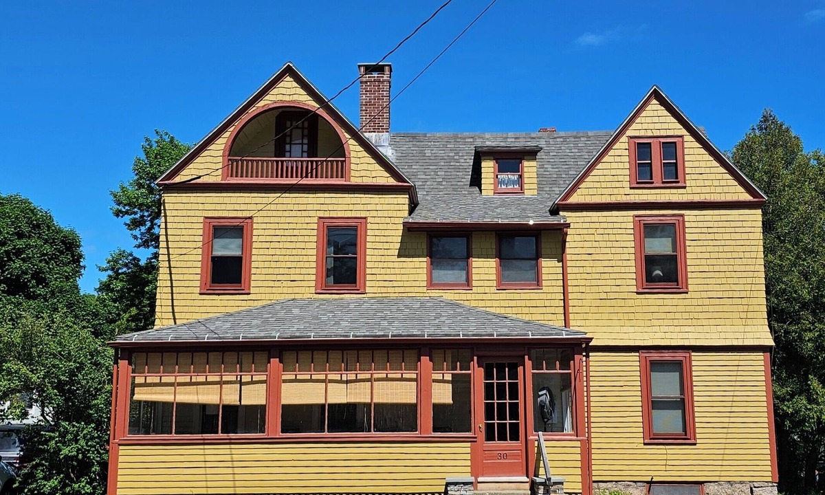 Bar Harbor House | Spacious Home Central Bar Harbor, 2 bath 5 bedroom