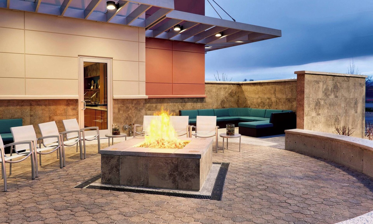 Draper Hotel | SpringHill Suites by Marriott Salt Lake City Draper