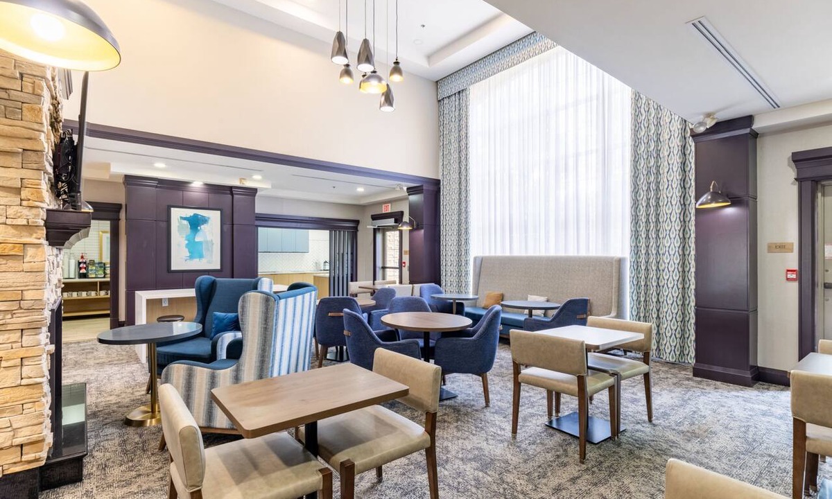 Guelph Apartment | Studio Suite w/Jetted Tub | Pool + Free Breakfast