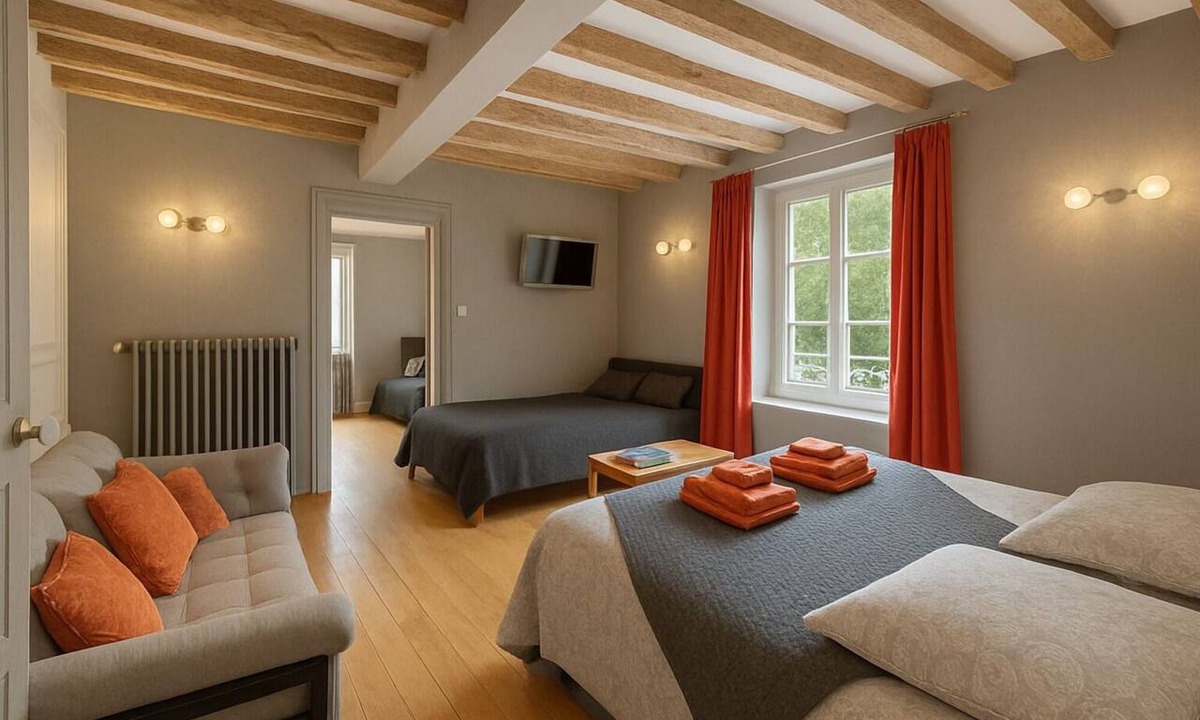 Chartres Apartment | Studio with parking - Maison de l'Octroi