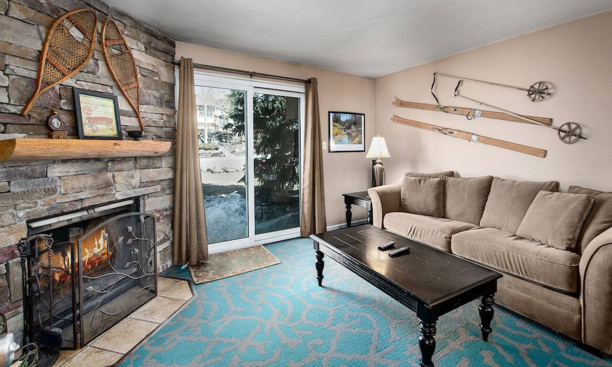 Historic District Condo | Tannhauser II Condo: Downtown Breck