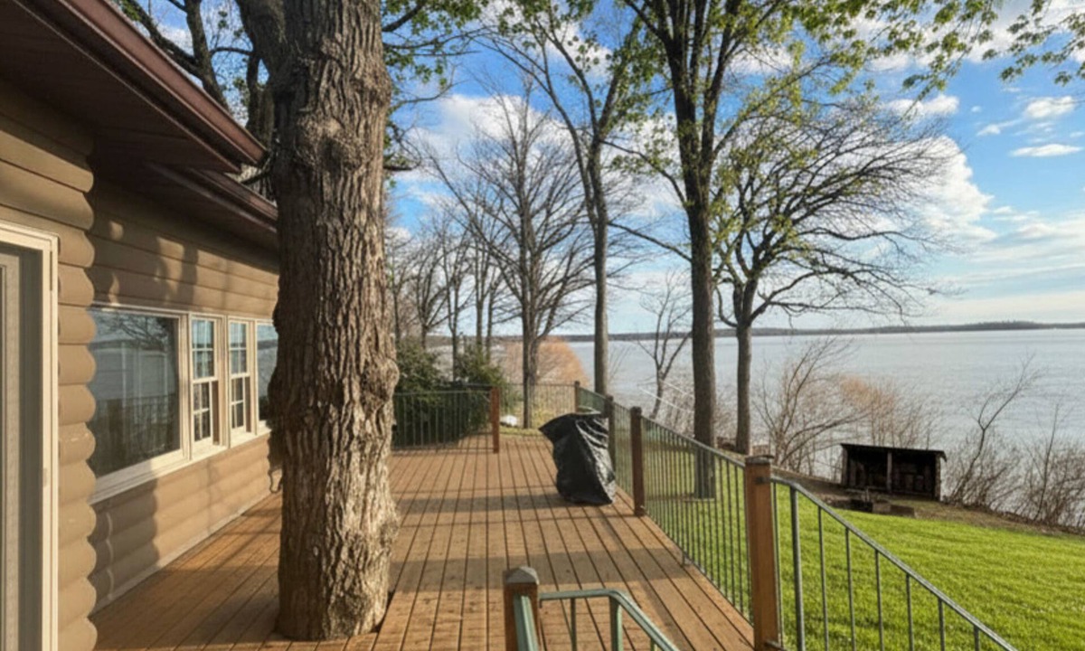 Detroit Lakes House | The Haven on Detroit Lake - Sunsets, Private Dock, Screen Porch