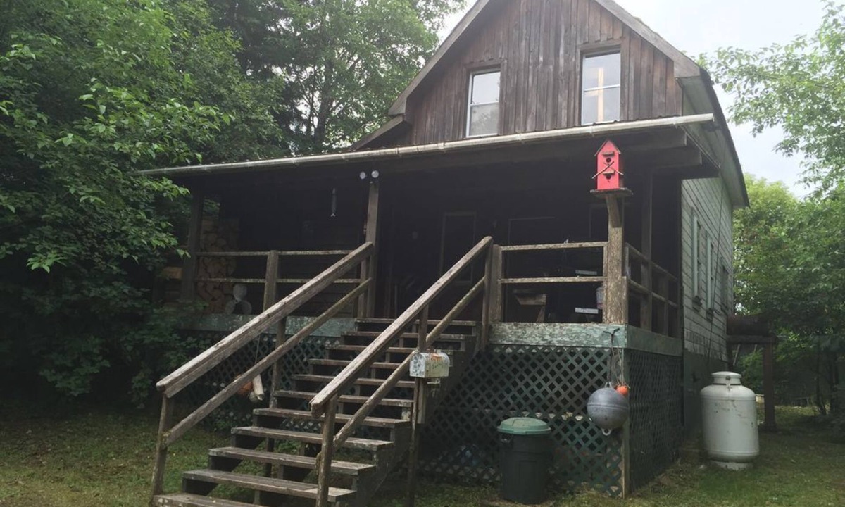 Coffman Cove House | The Old School House Lodge - Just Steps away from the Inside Passage