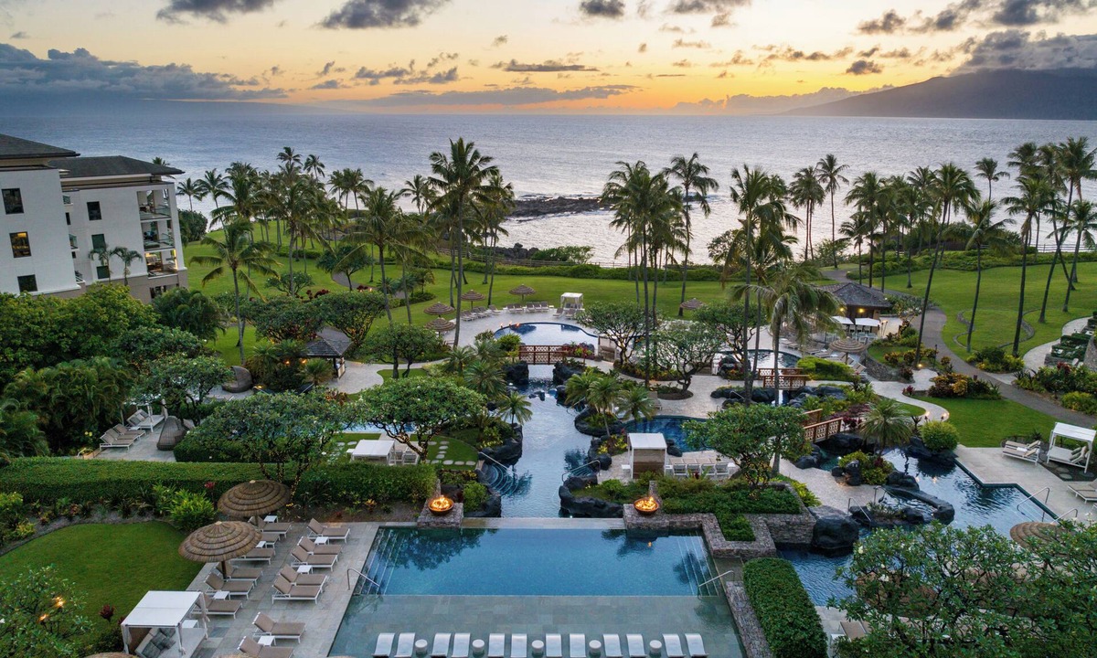 Napili Hotel | The Resort at Kapalua Bay, Maui