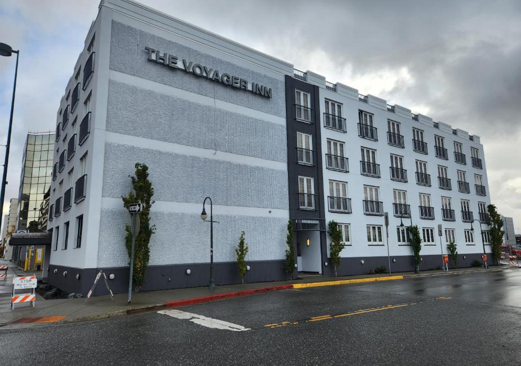 Downtown Anchorage Hotel | The Voyager Inn by Aspen Hotels