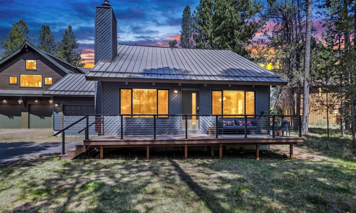 Three Rivers House | Updated Modern Style King Suite Pool/Tennis Access