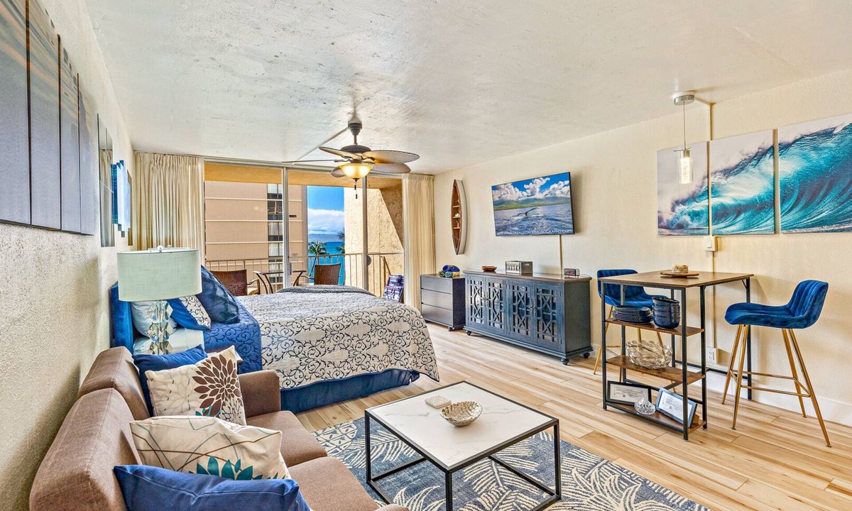 Kahana Apartment | VIP Maui - Amazing Ocean Views at the Royal Kahana