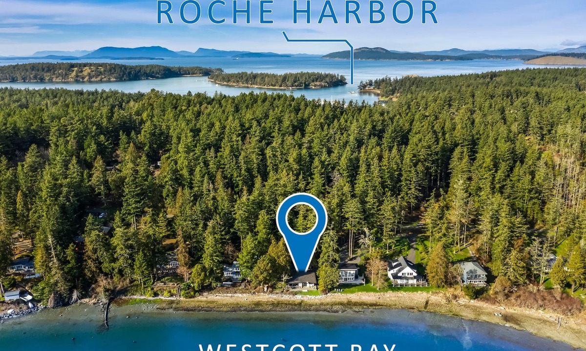 Roche Harbor House | Waterfront Home! Newly Remodeled! (weow)