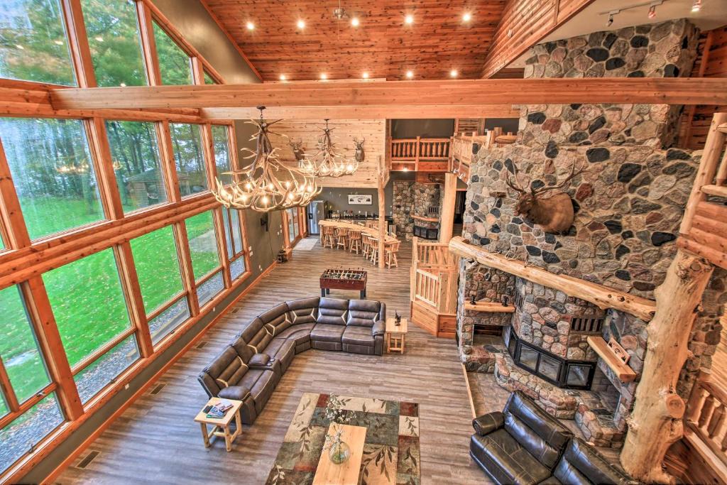 Isle House | Waterfront Lake Mille Lacs Lodge w/Deck + Grill!