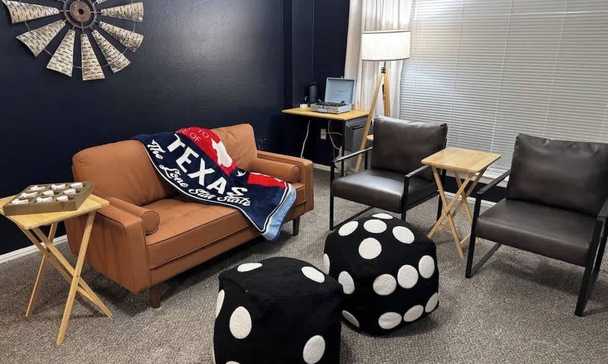 Midlothian Apartment | Western Apt | 2bd 2bth | 2 min Bella Woods Events