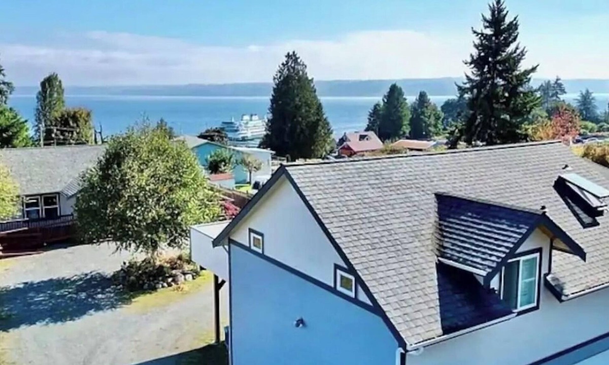Clinton Apartment | Whidbey Island Guest Cottage