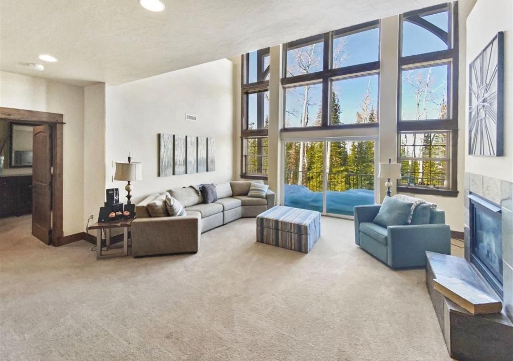 Brian Head Apartment | White Bear A12